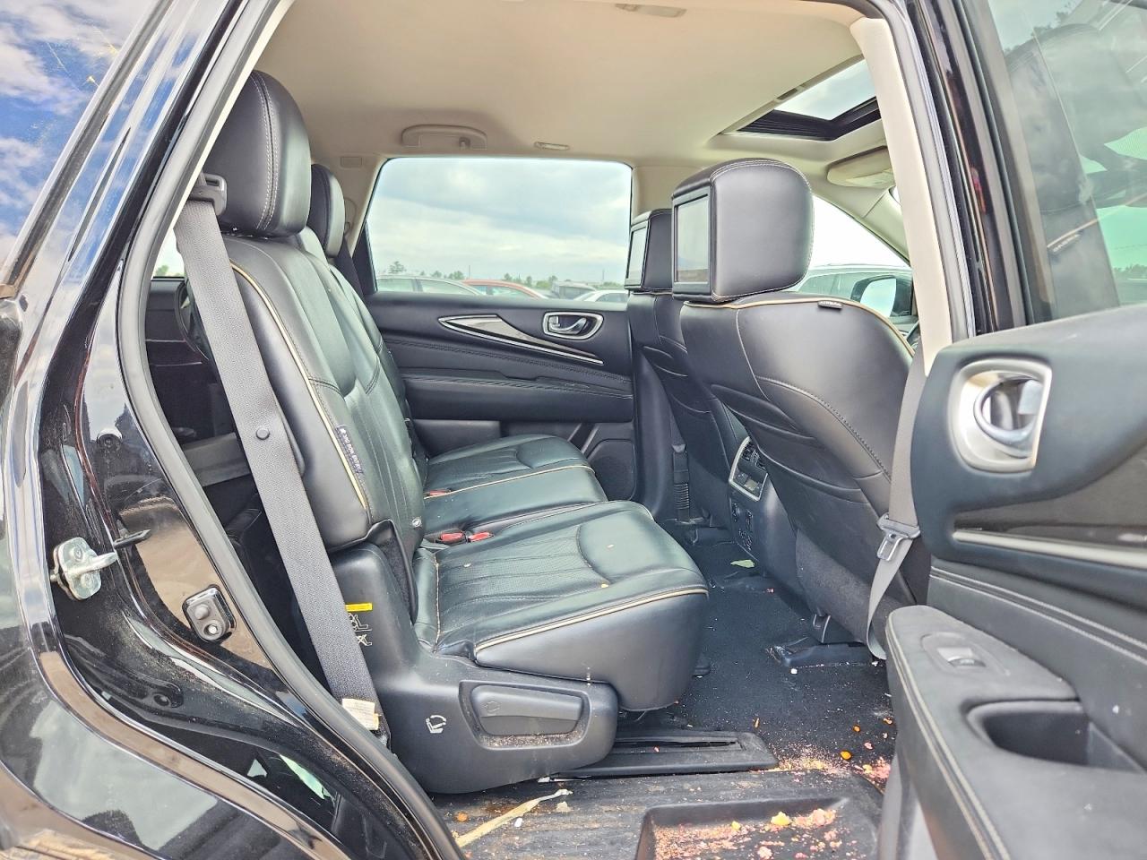 INFINITI Qx Luxe