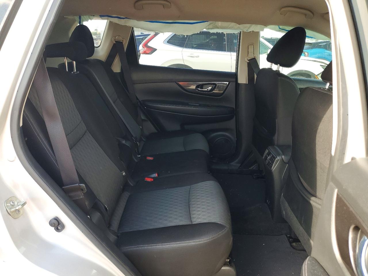 Nissan Rogue Sv