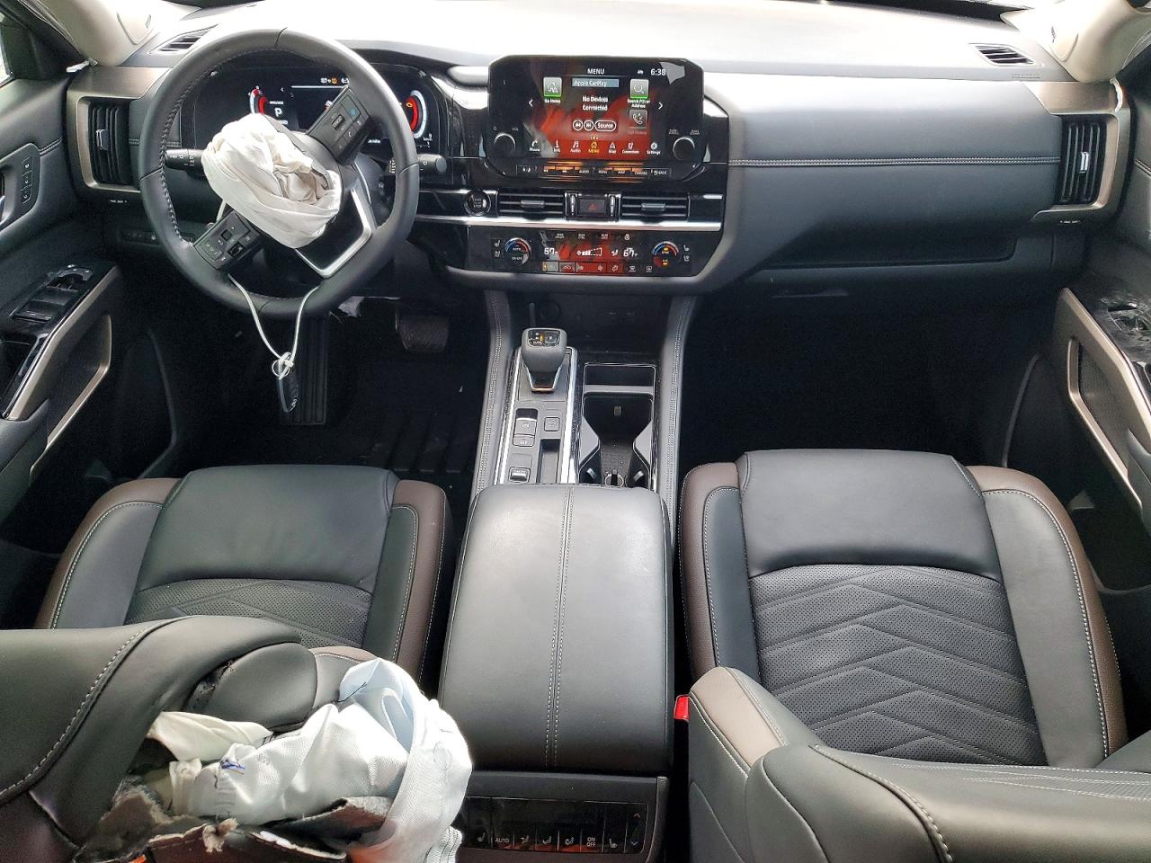 Nissan Pathfinder Platinum