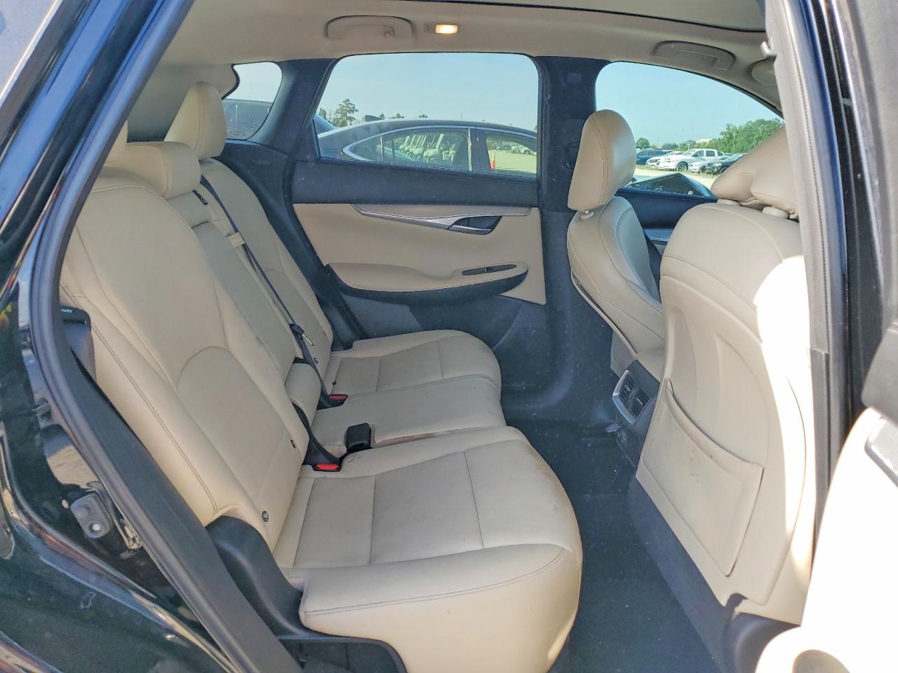 INFINITI Qx Luxe