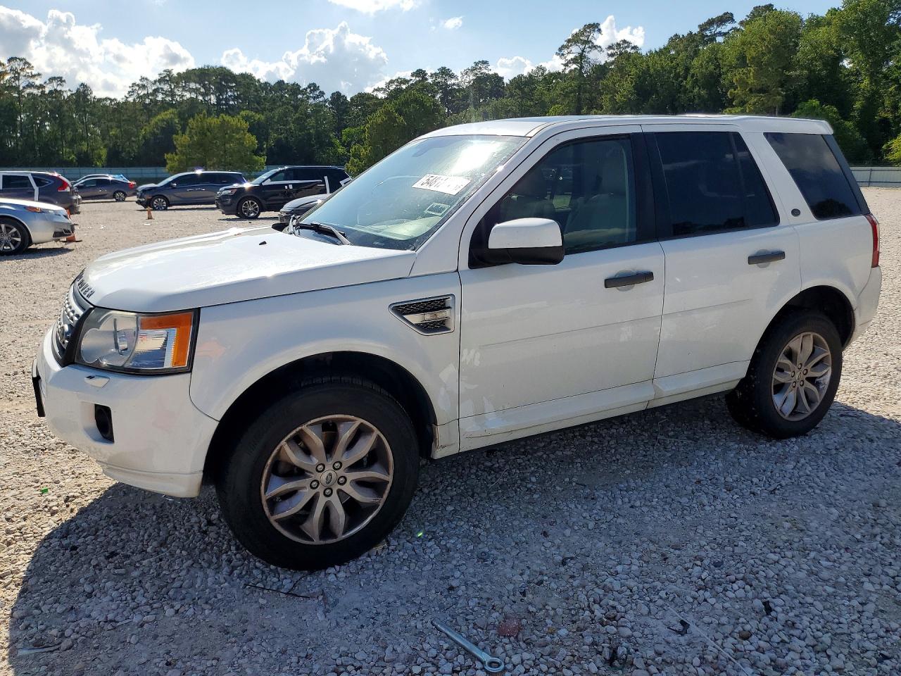Salvage Land Rover LR2 Image