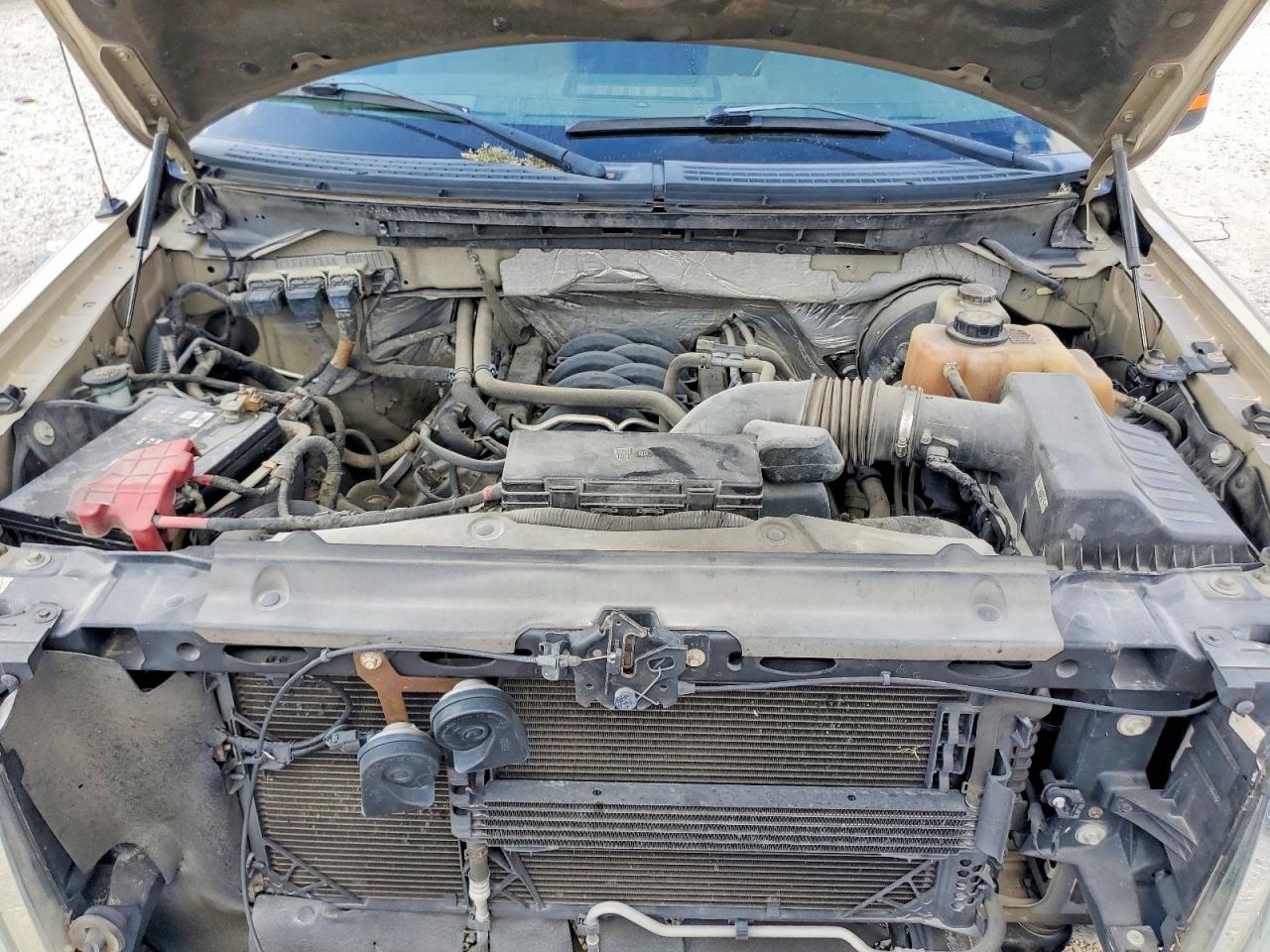 Ford F-150 Super Cab