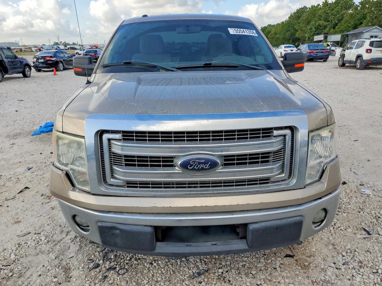 Ford F-150 Super Cab