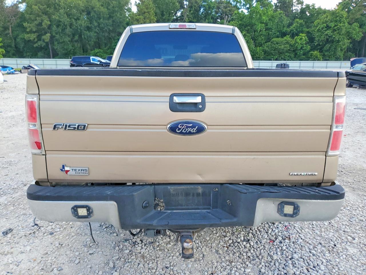 Ford F-150 Super Cab