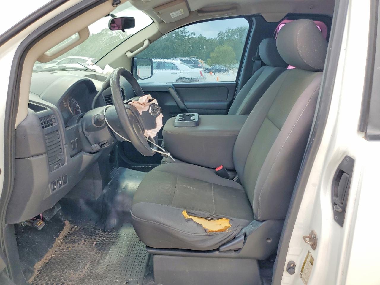 Nissan Titan S