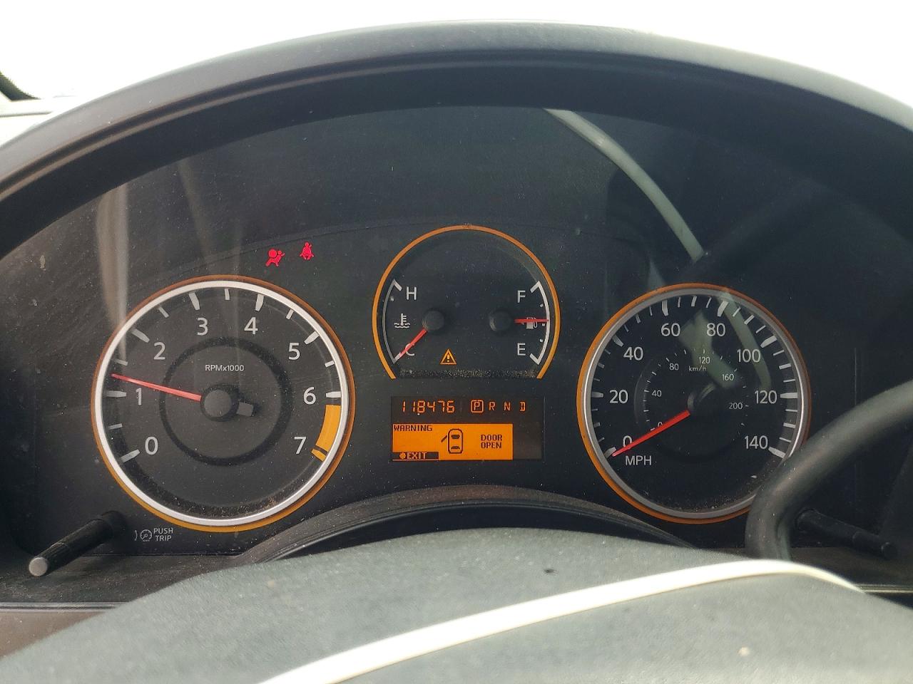Nissan Titan S