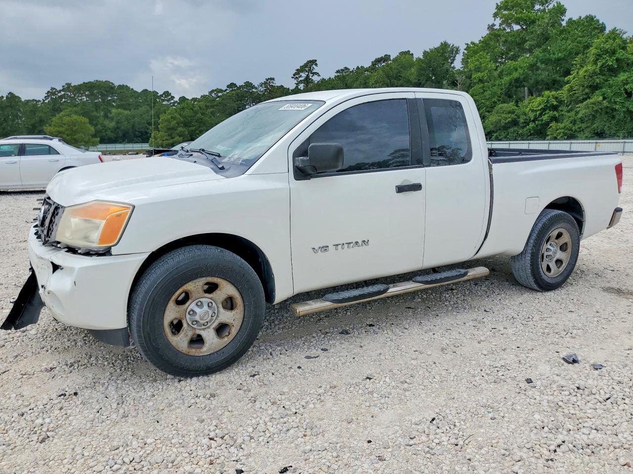 Salvage Nissan Titan Image