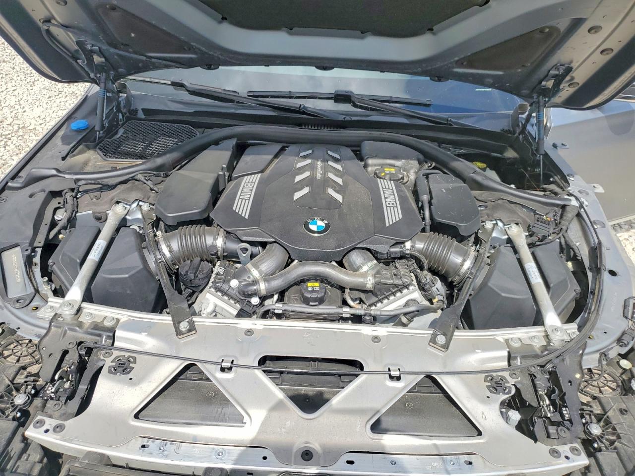 BMW 7 Series Xi
