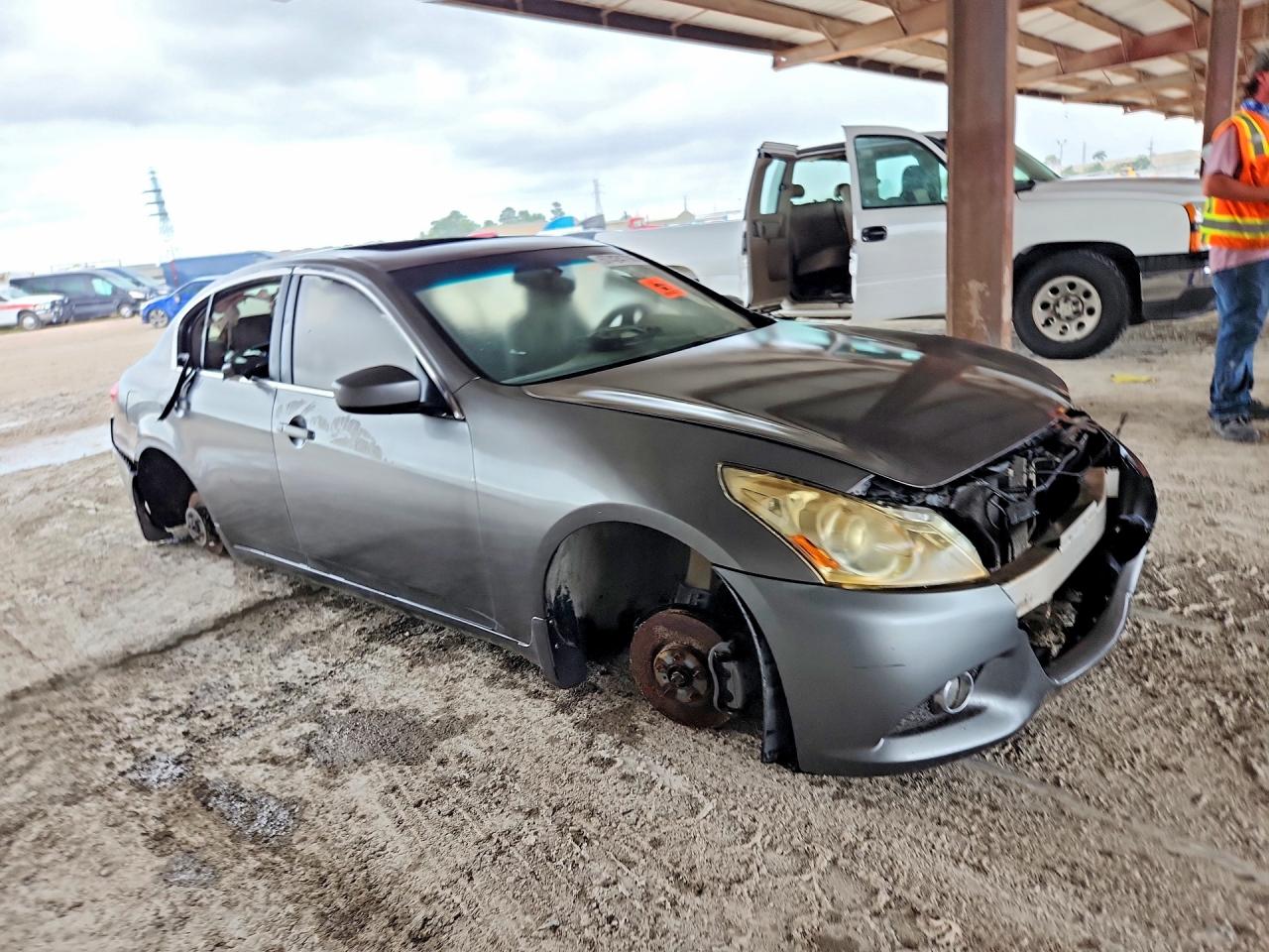 INFINITI G37