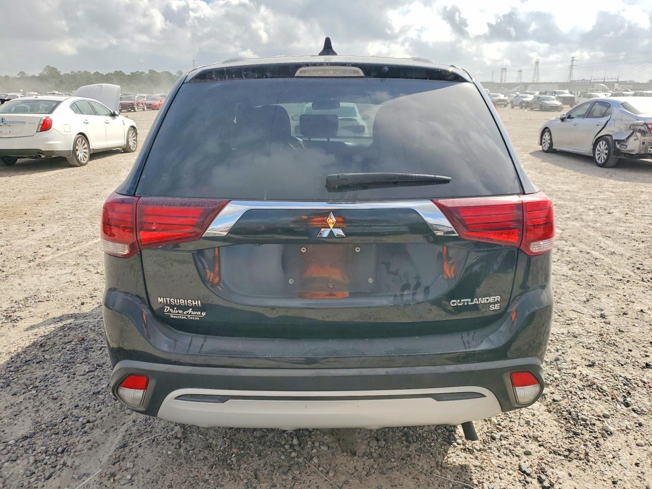 Mitsubishi Outlander Se