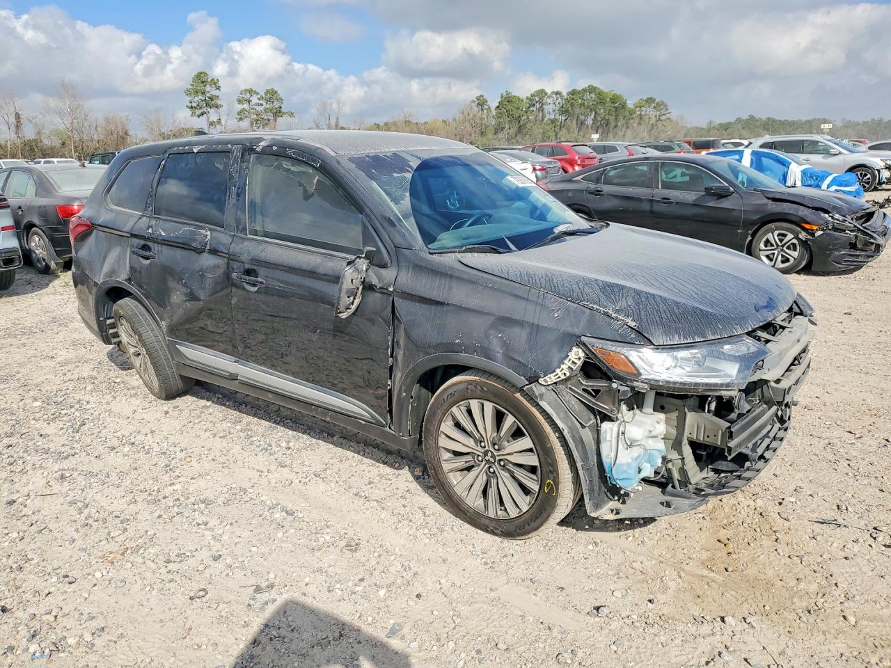 Mitsubishi Outlander Se