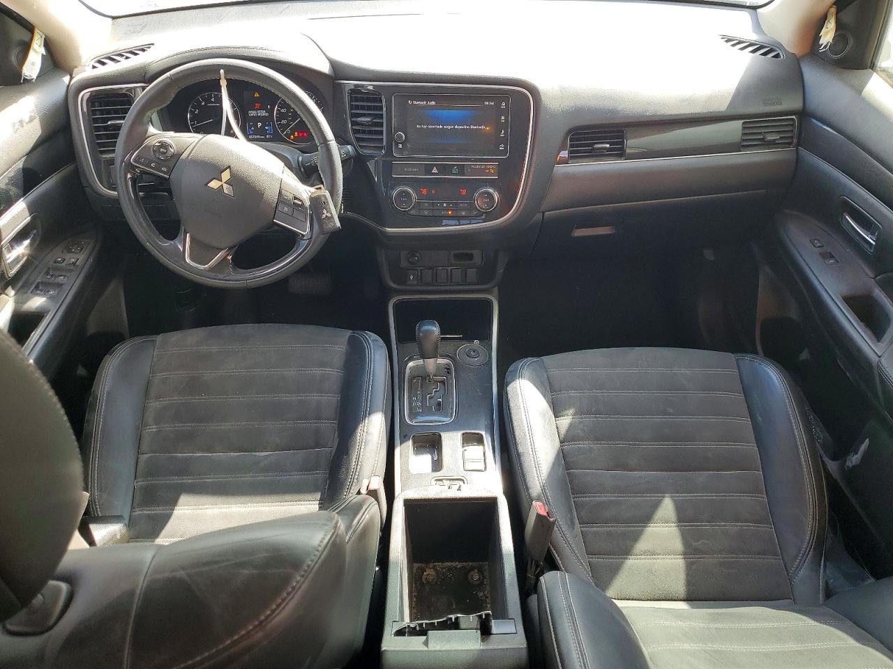 Mitsubishi Outlander Se