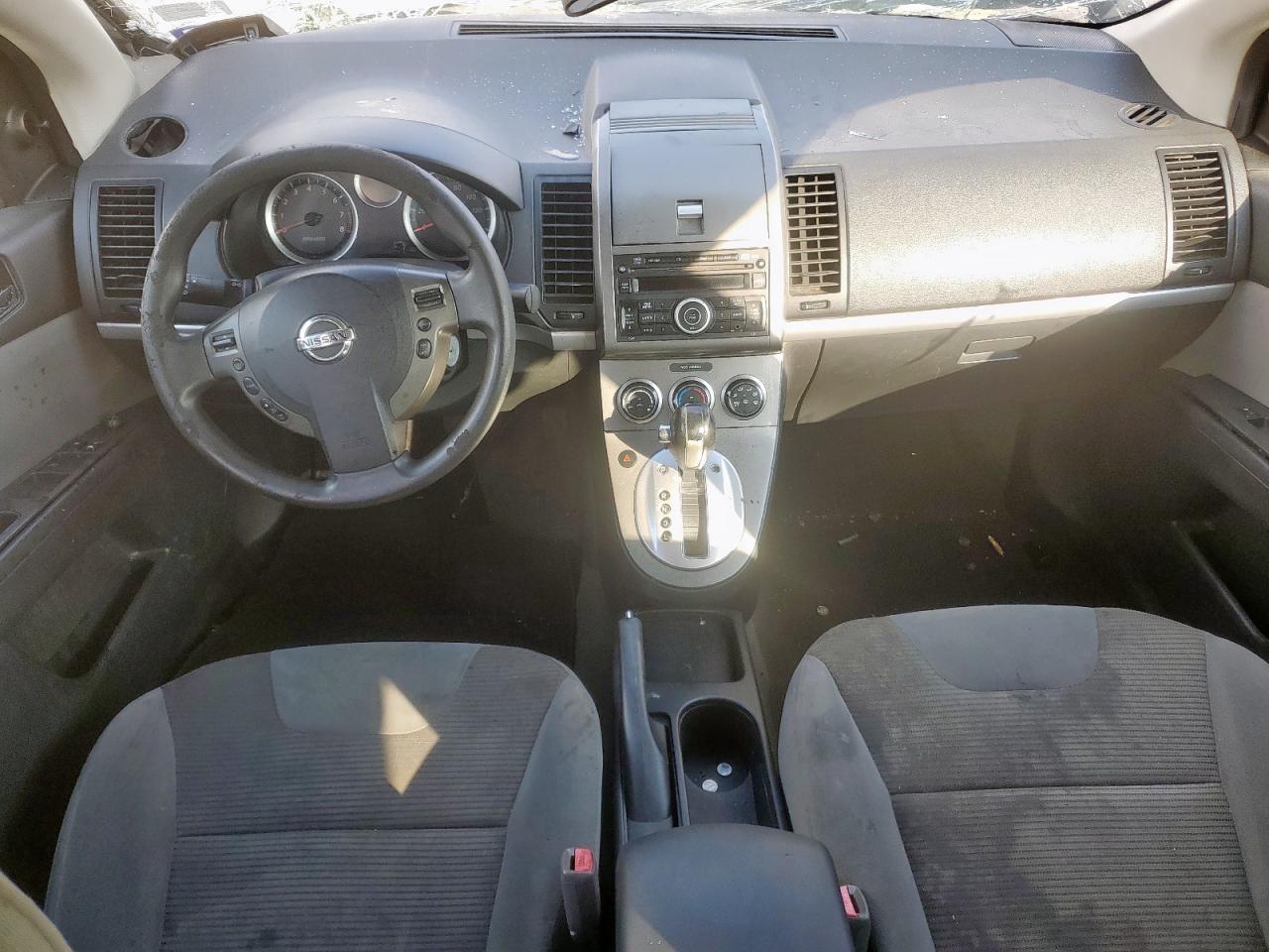 Nissan Sentra 2.0