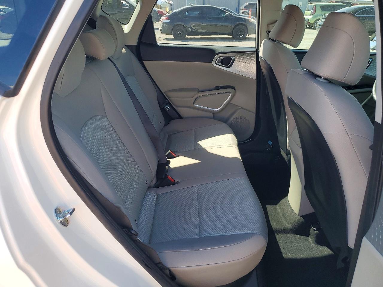 Kia Soul Lx