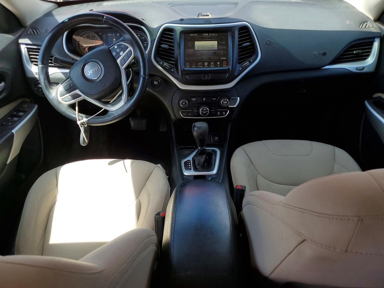 Jeep Grand Cherokee Latitude