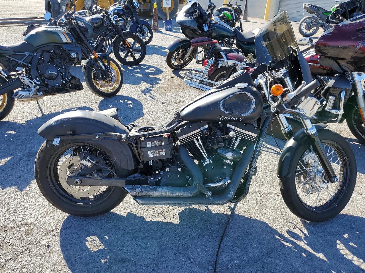 Salvage Harley-Davidson Fx Image