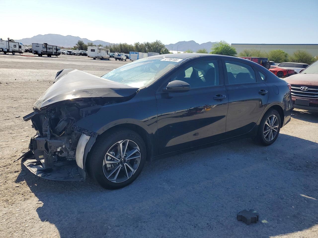 Salvage Kia Forte Image
