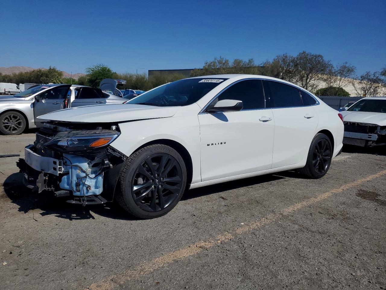 Salvage Chevrolet Malibu Image