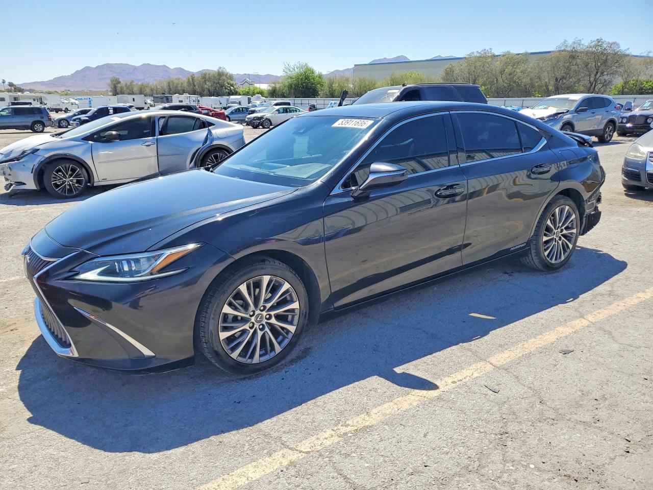 Salvage Lexus Es Image