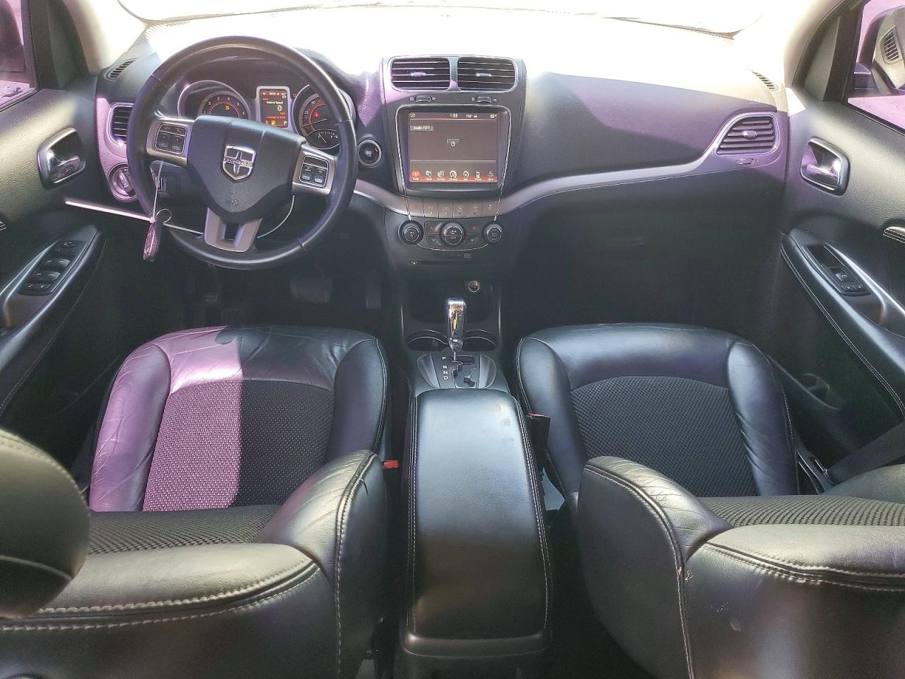 Dodge Journey Crossroad