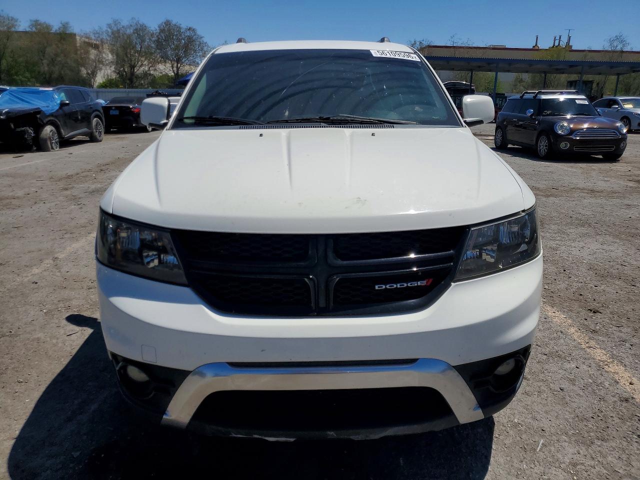 Dodge Journey Crossroad
