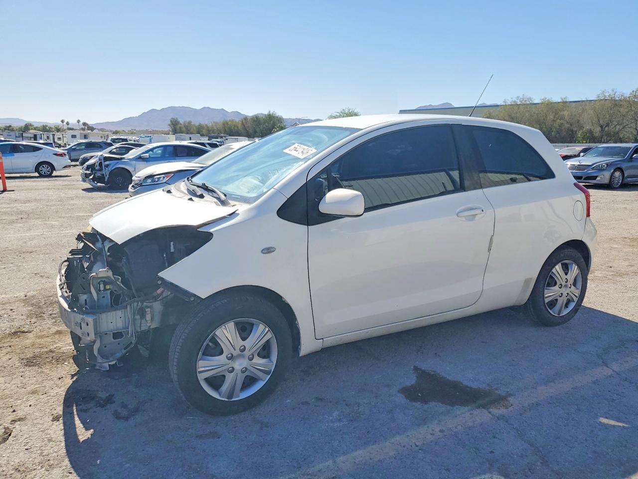 Salvage Toyota Yaris Image
