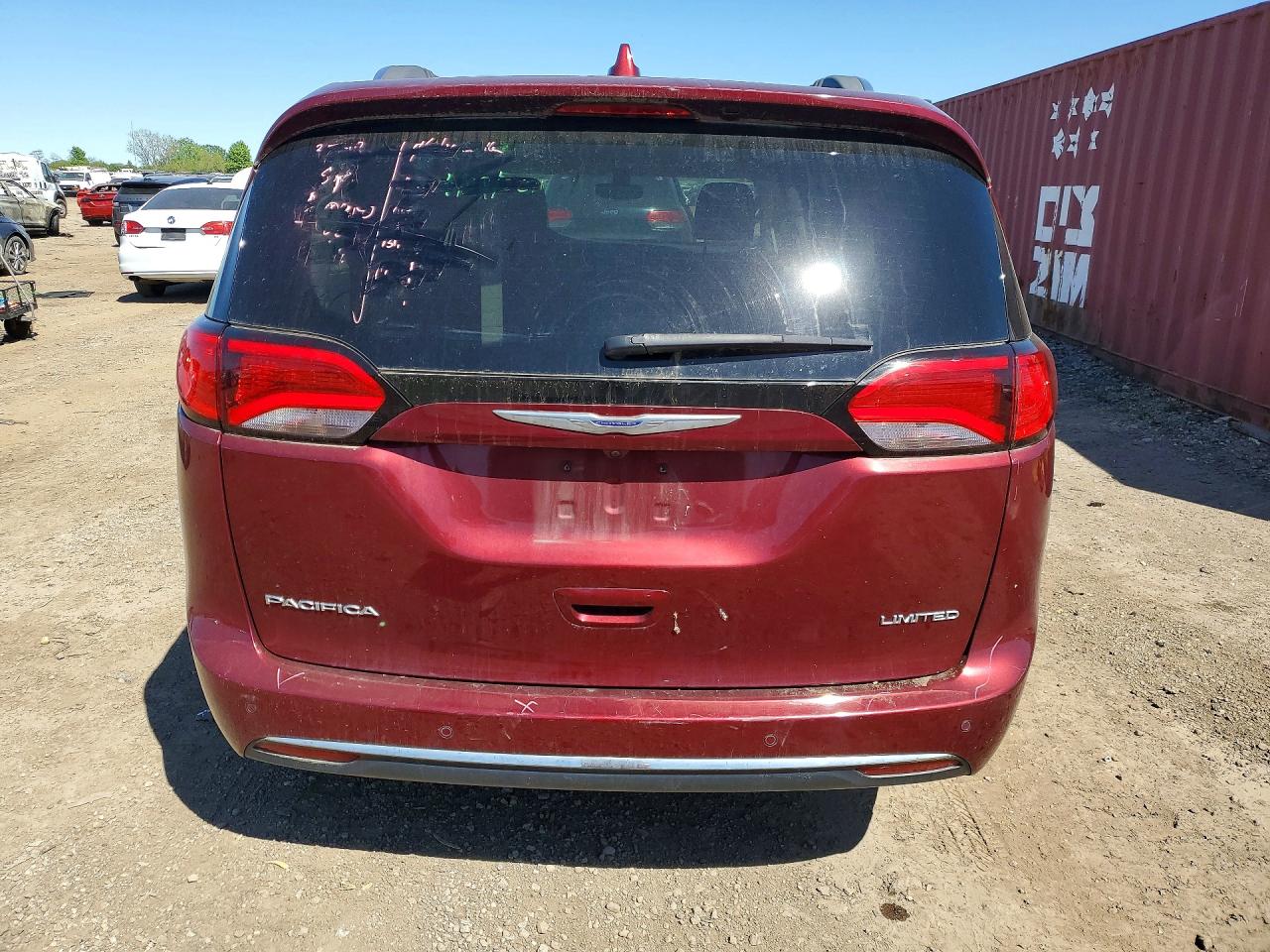 Chrysler Pacifica Limited