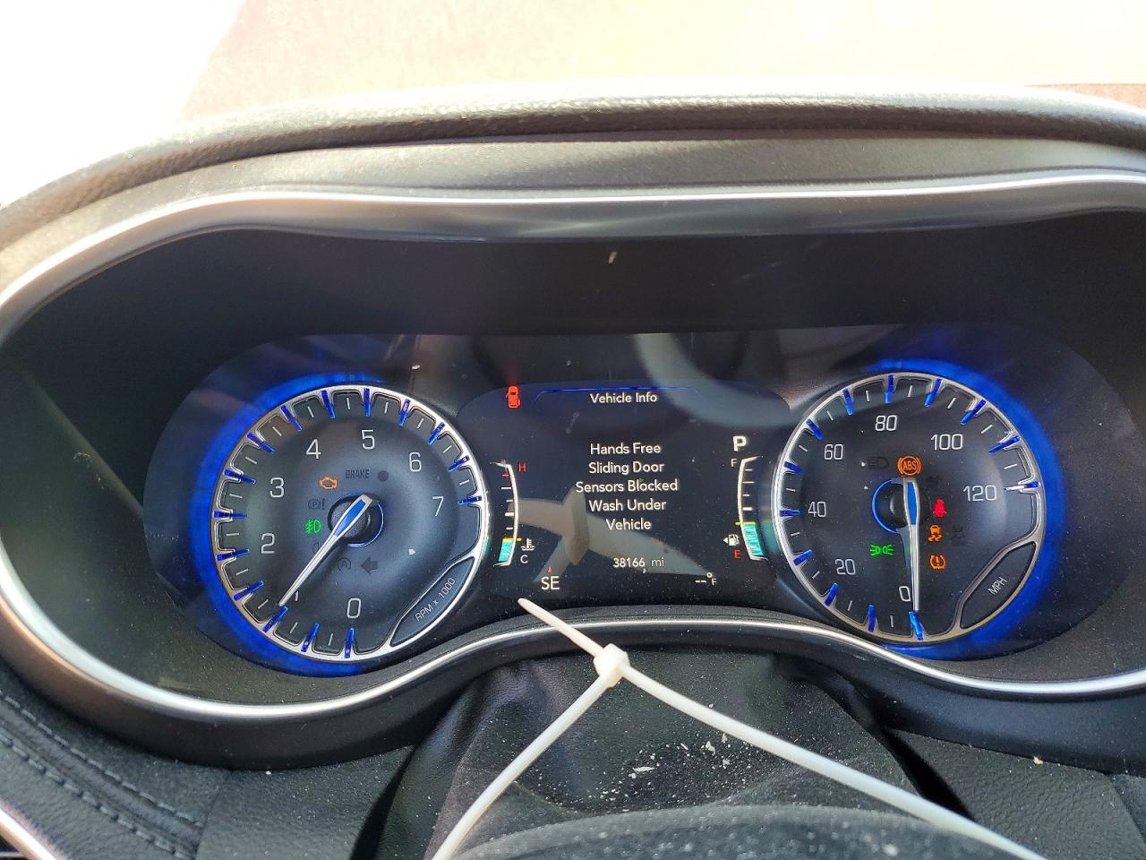 Chrysler Pacifica Limited