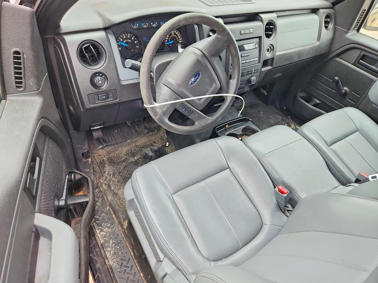 Ford F-150 Super Cab