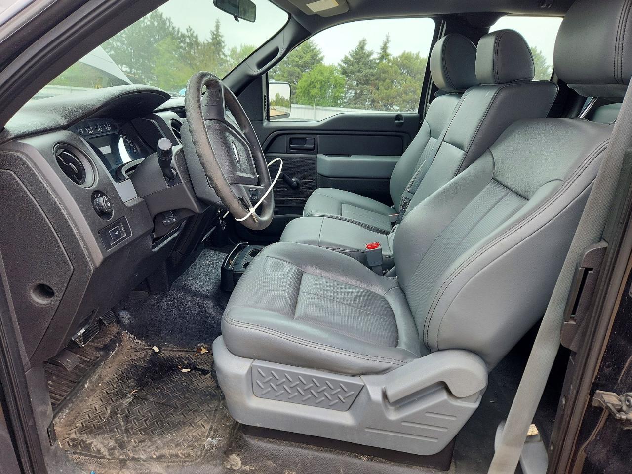 Ford F-150 Super Cab