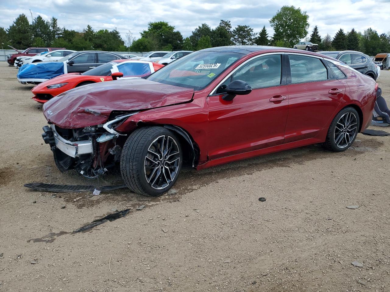 Salvage Kia K5 Image