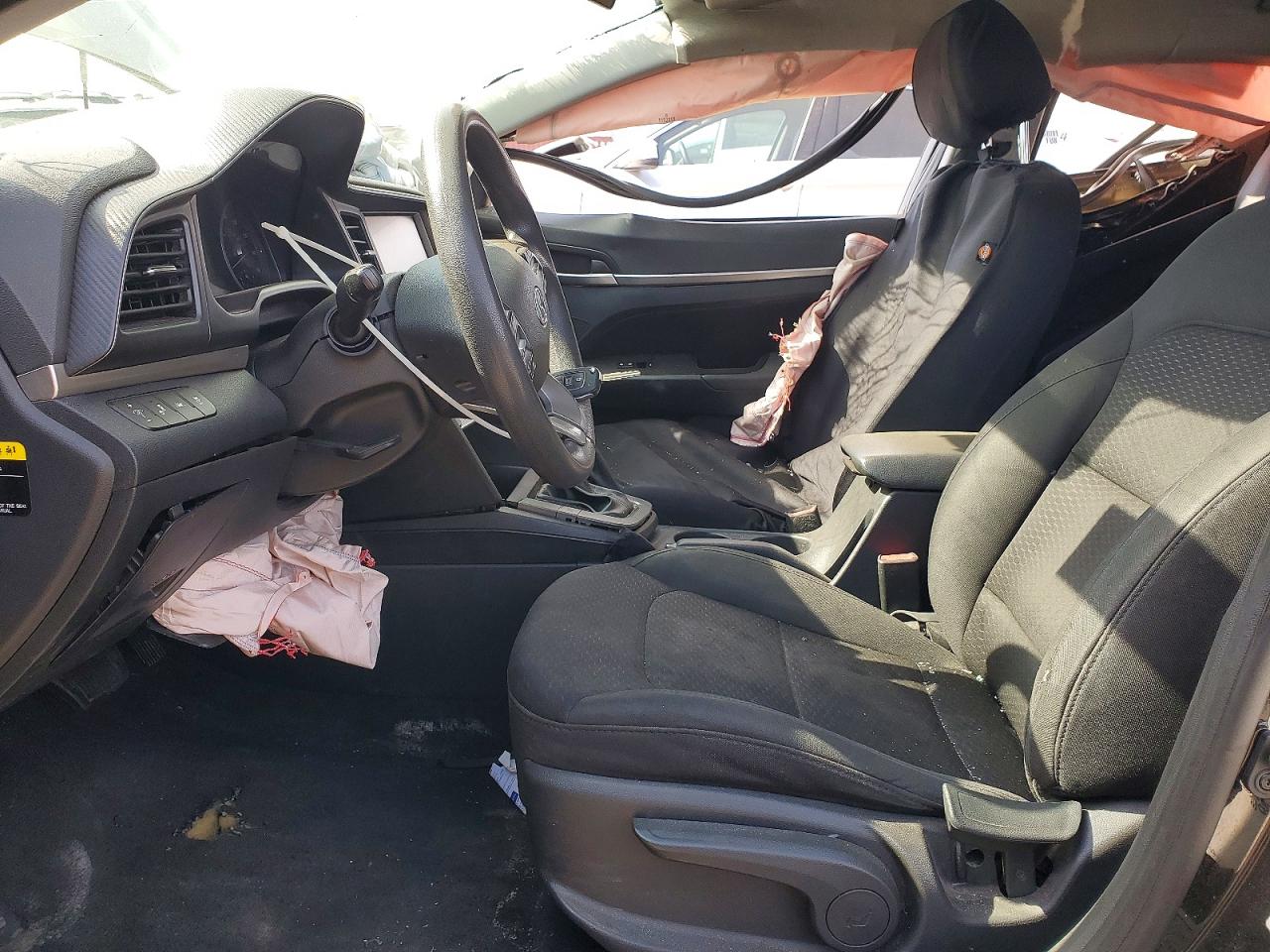 Hyundai ELANTRA Sel