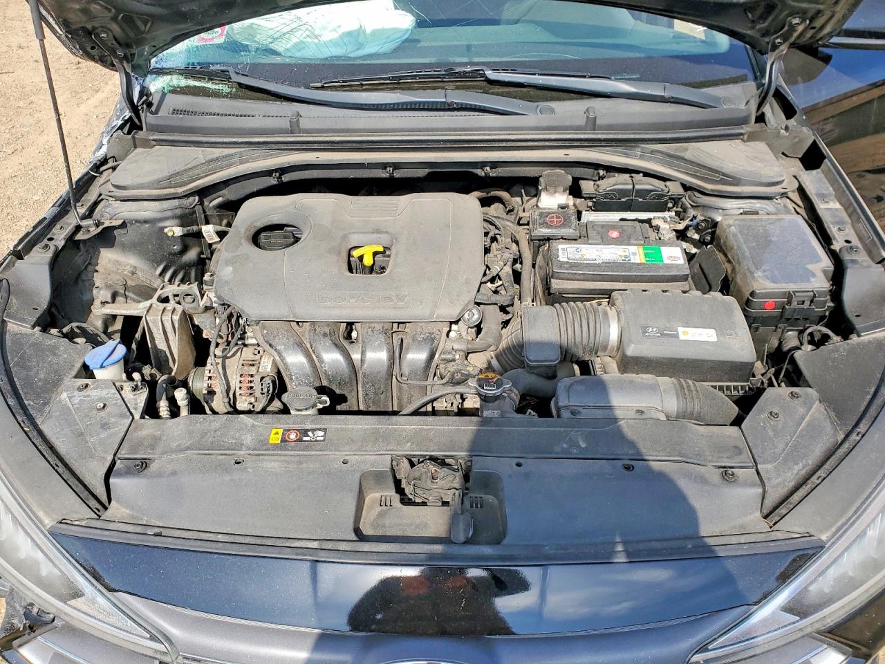 Hyundai ELANTRA Sel