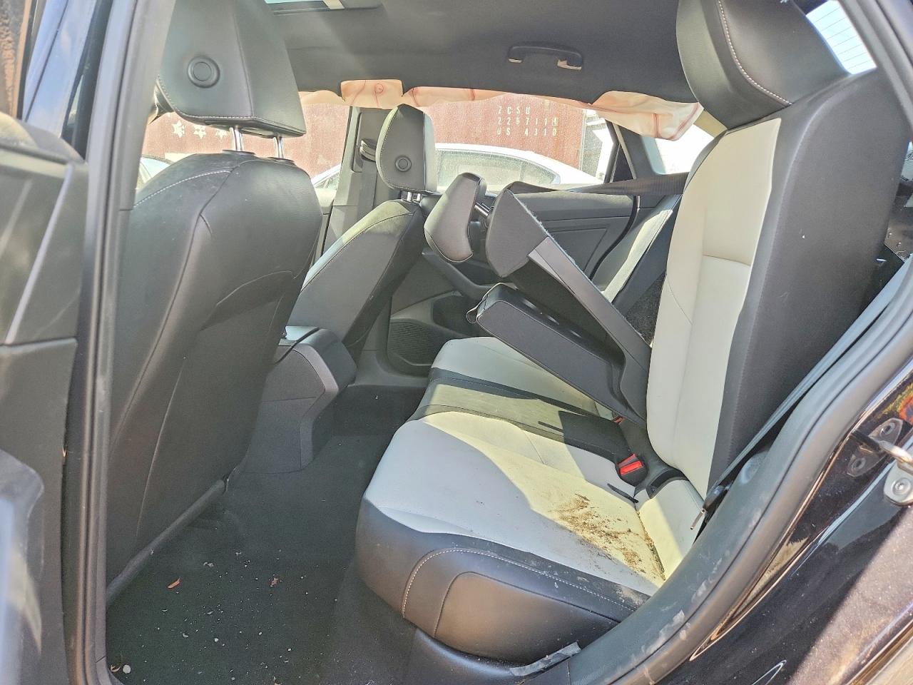 Volkswagen Jetta S