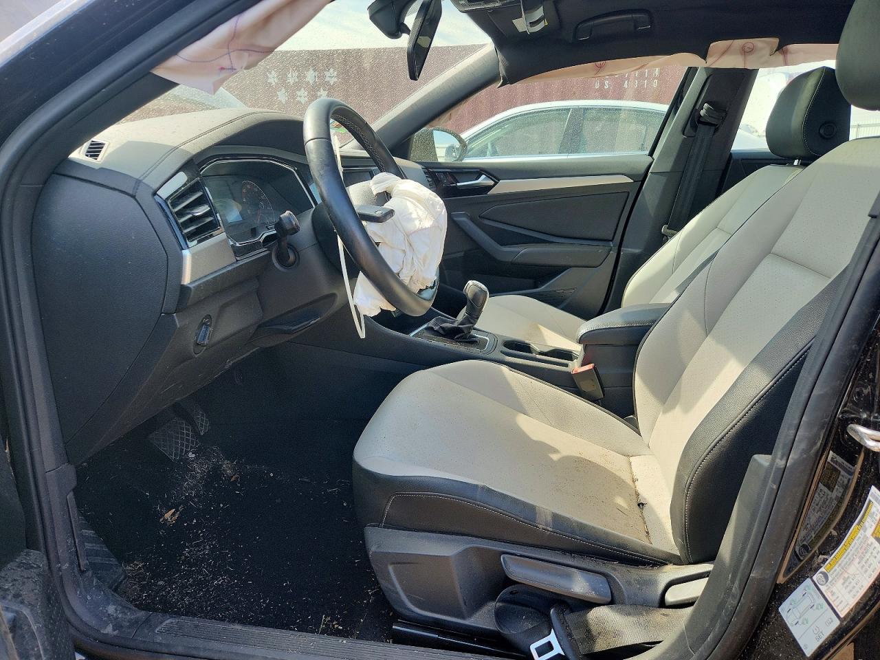 Volkswagen Jetta S