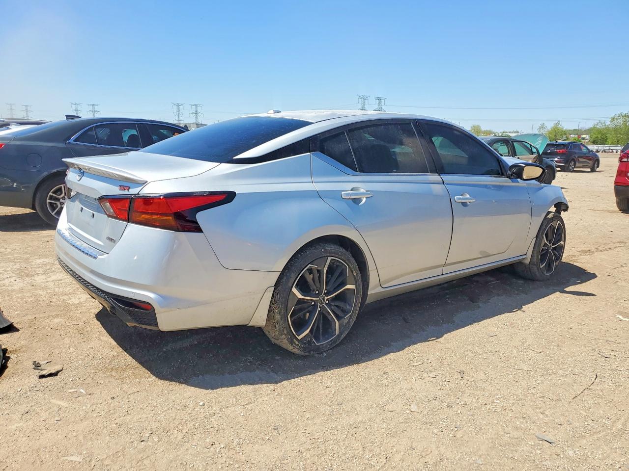 Nissan Altima Sr