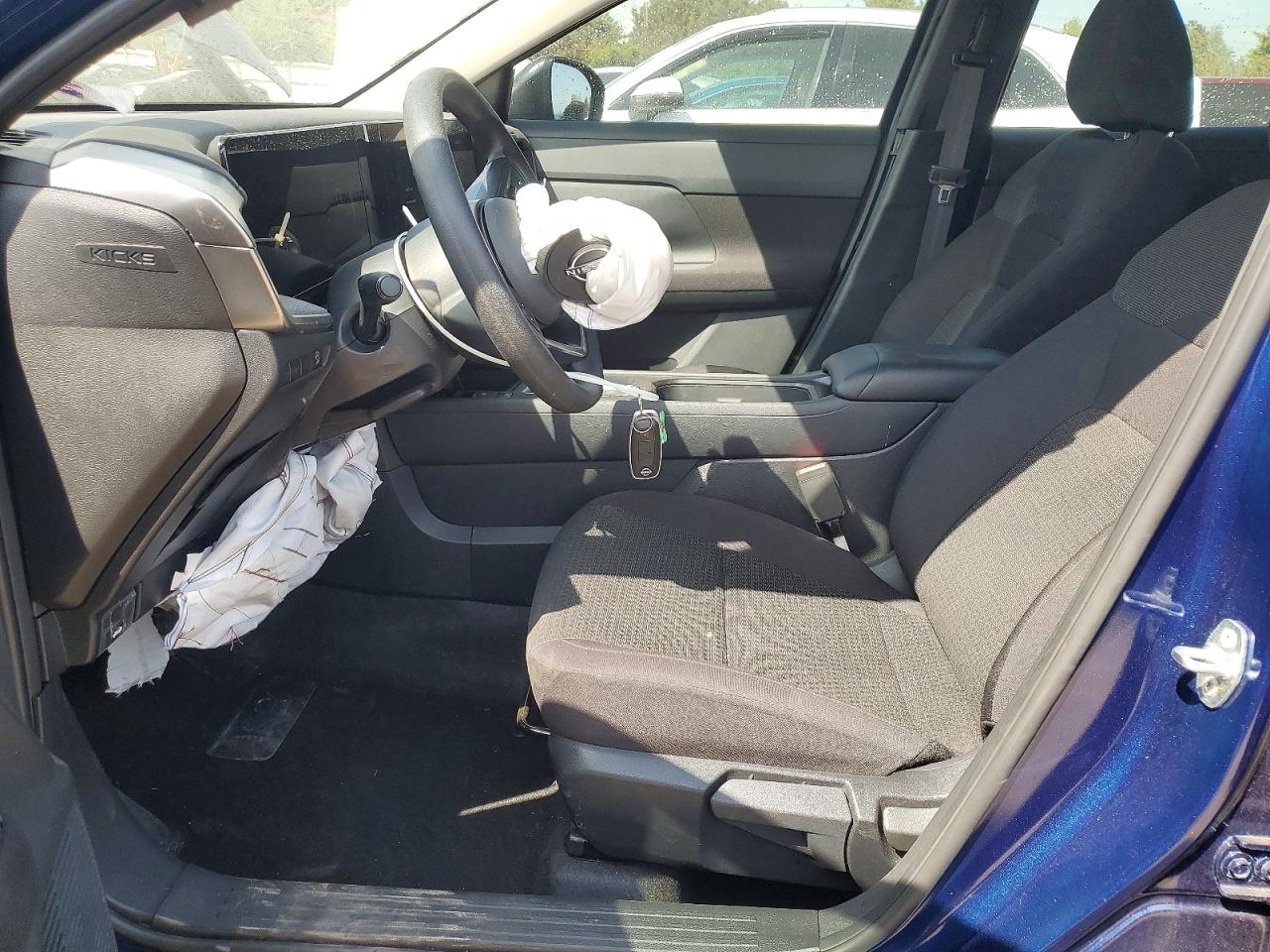 Nissan Kicks S