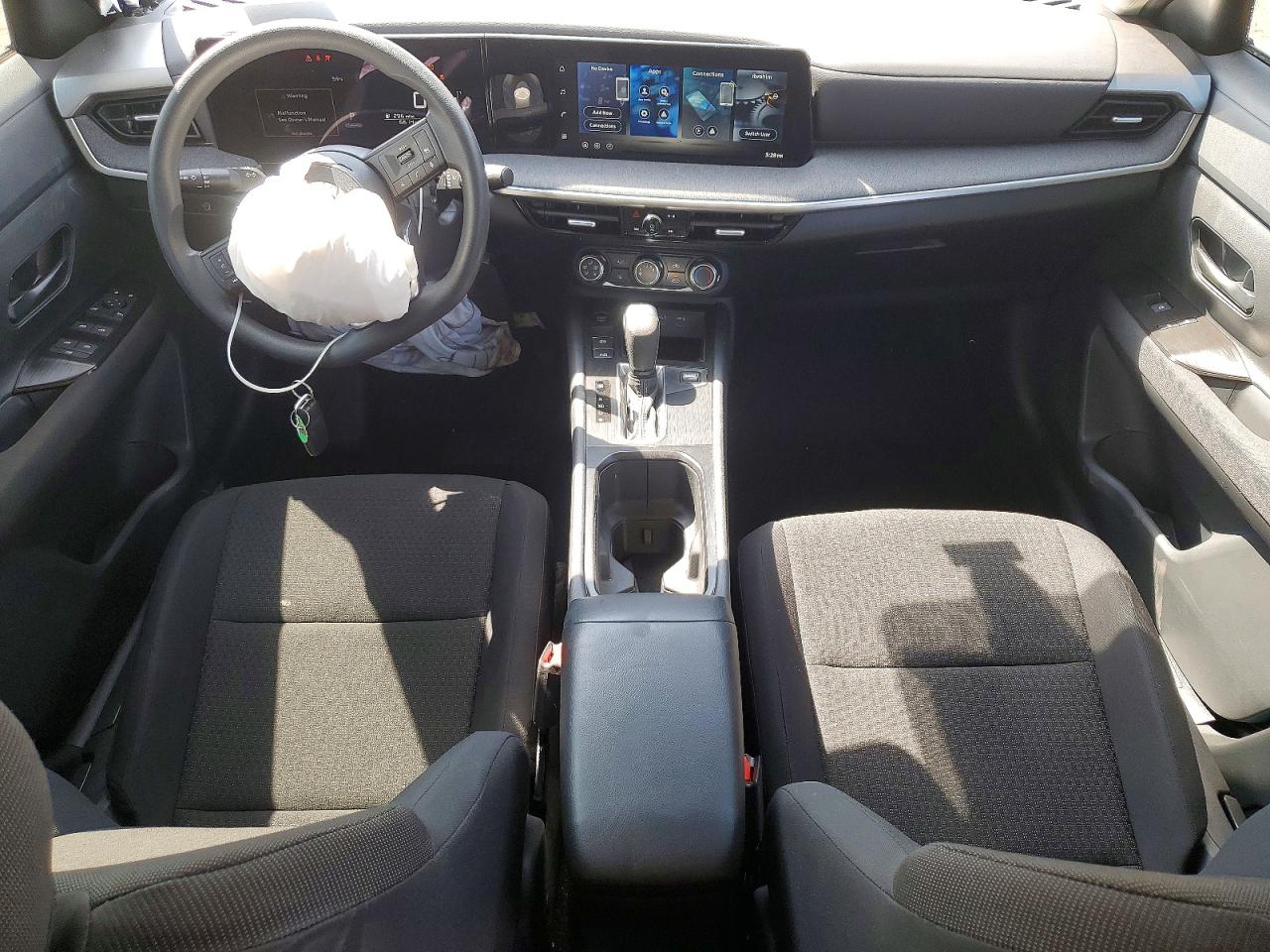 Nissan Kicks S