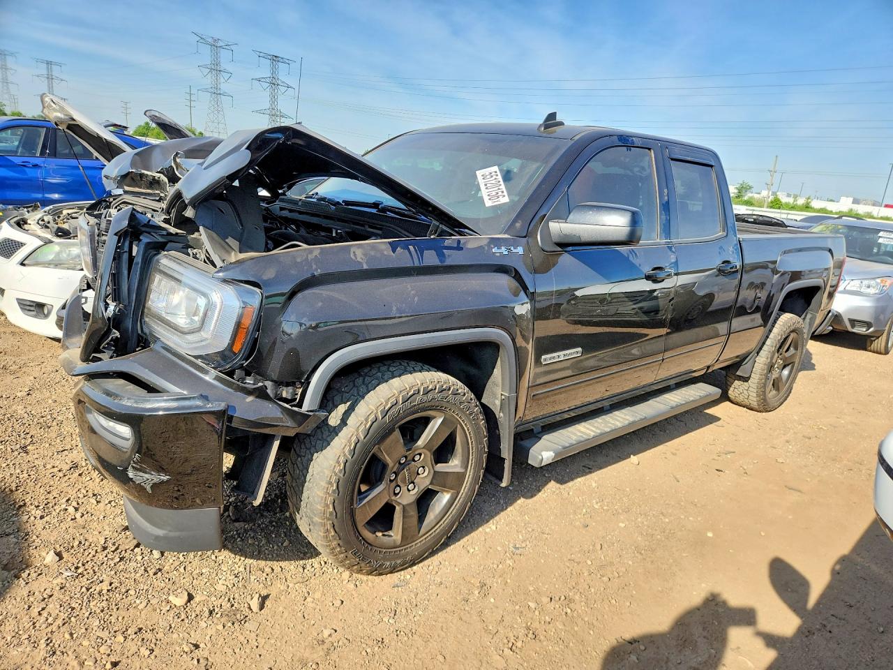 Salvage GMC Sierra Image