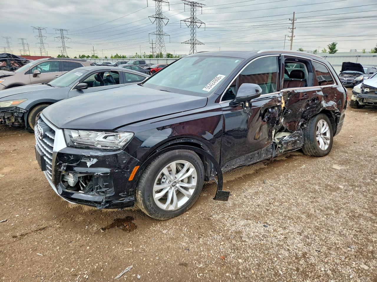 Salvage Audi Q7 Image