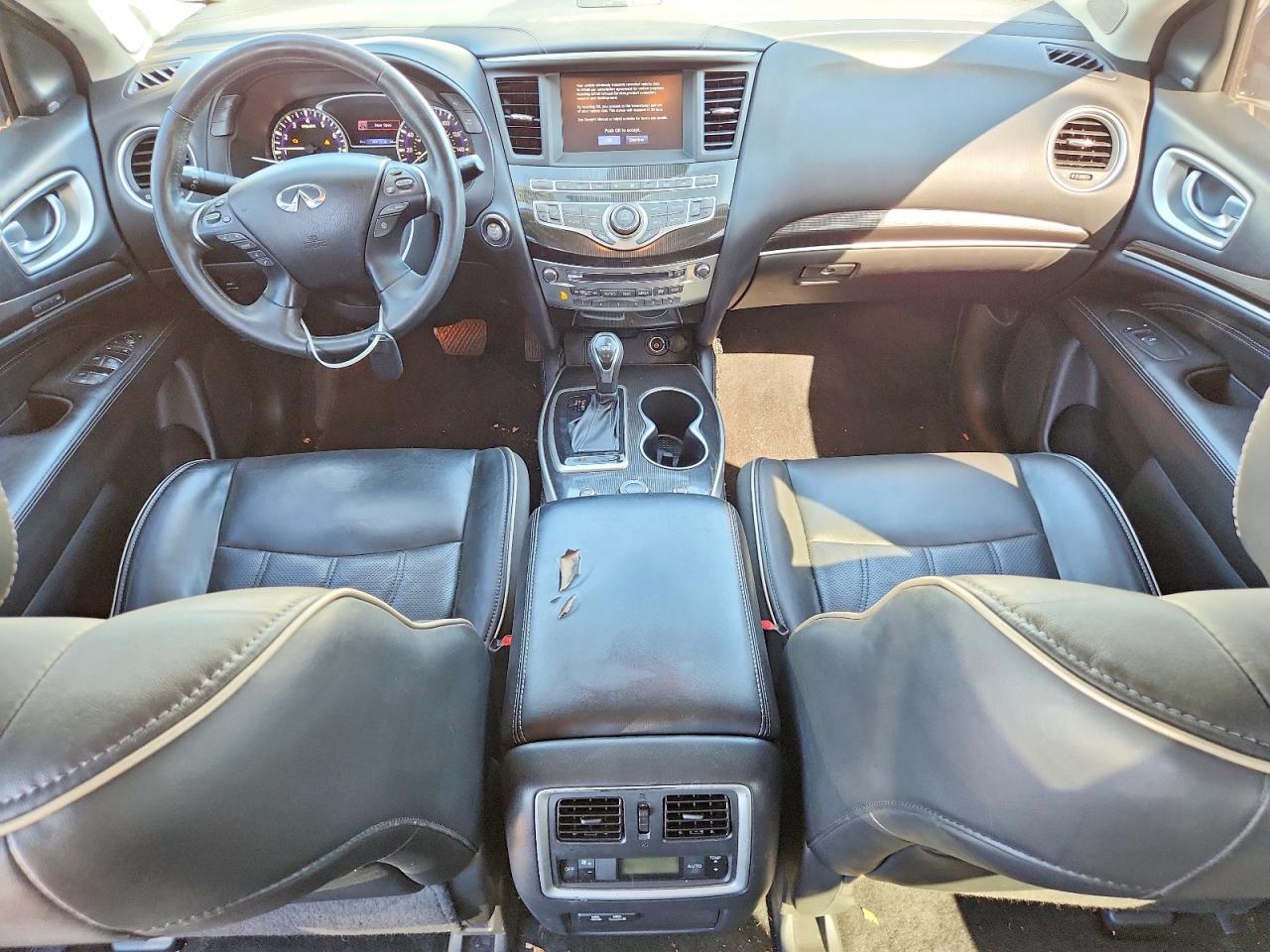 INFINITI Qx Luxe
