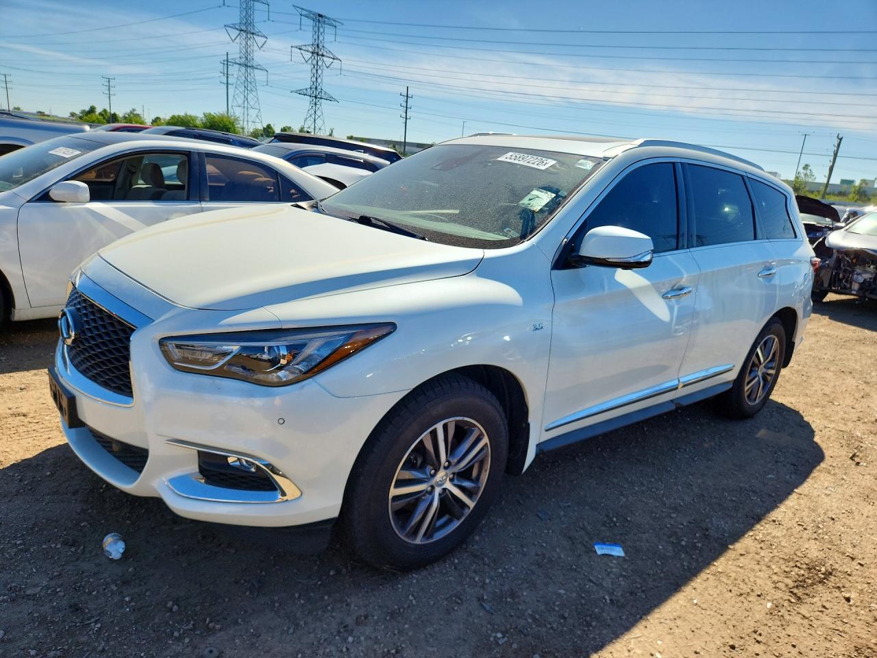 Salvage INFINITI Qx Image