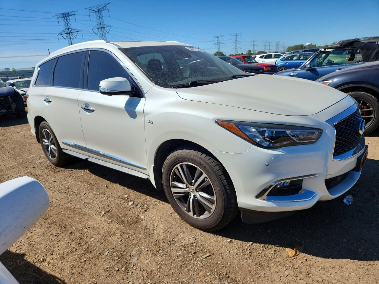 INFINITI Qx Luxe