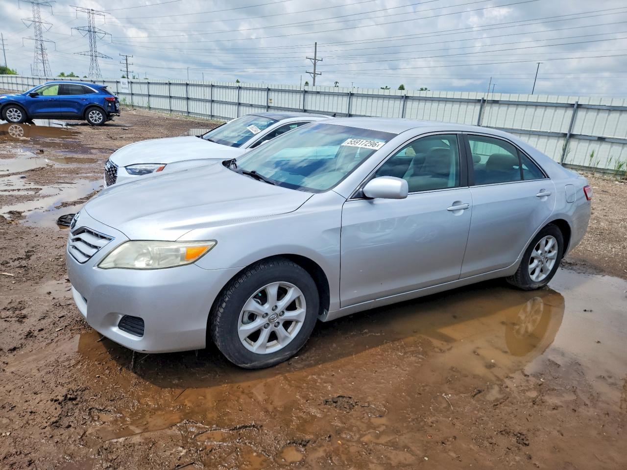 Salvage Toyota Camry Image