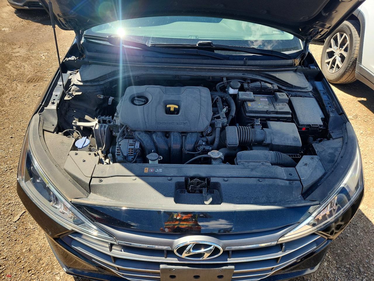 Hyundai ELANTRA Sel