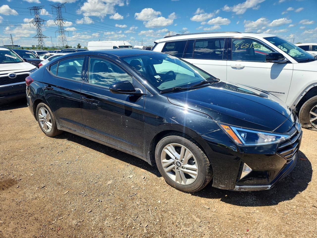 Hyundai ELANTRA Sel