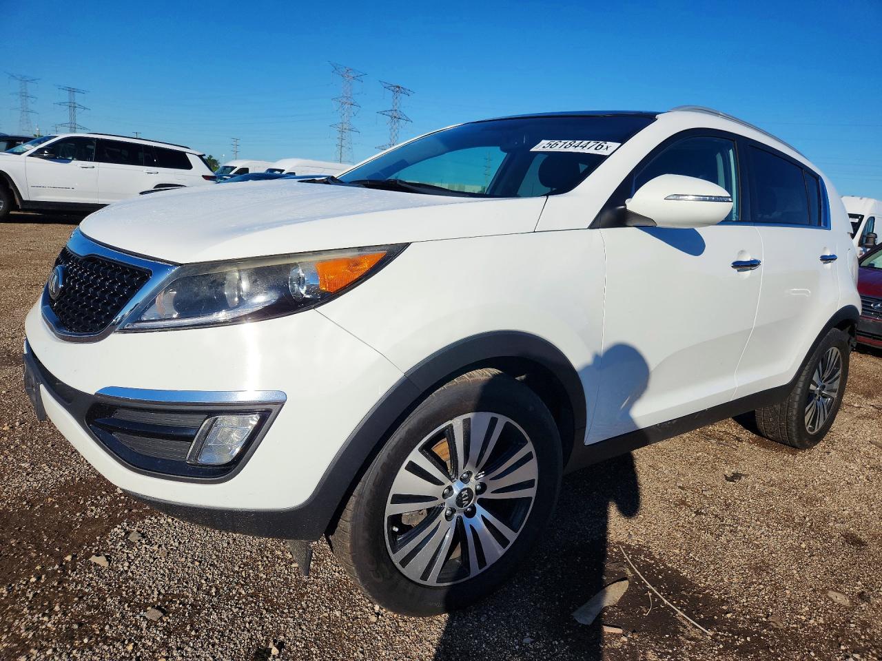 Salvage Kia Sportage Image