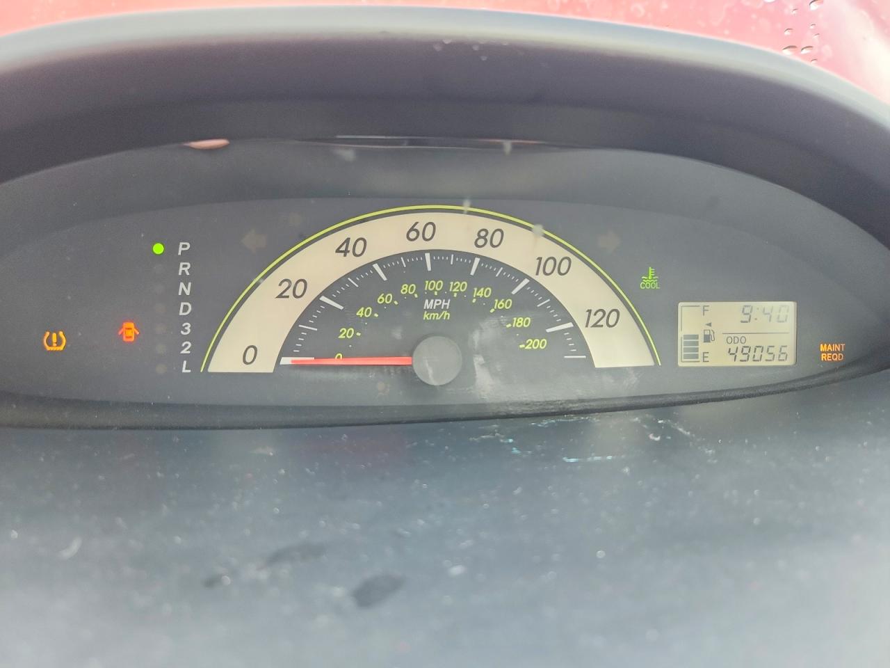 Toyota Yaris Base