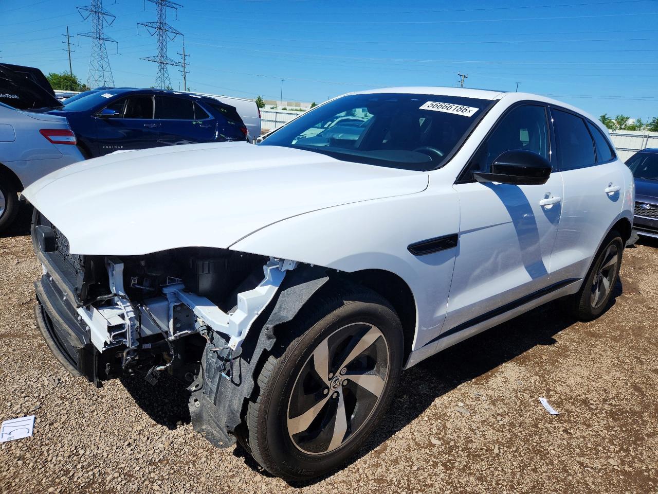 Salvage Jaguar F-PACE Image