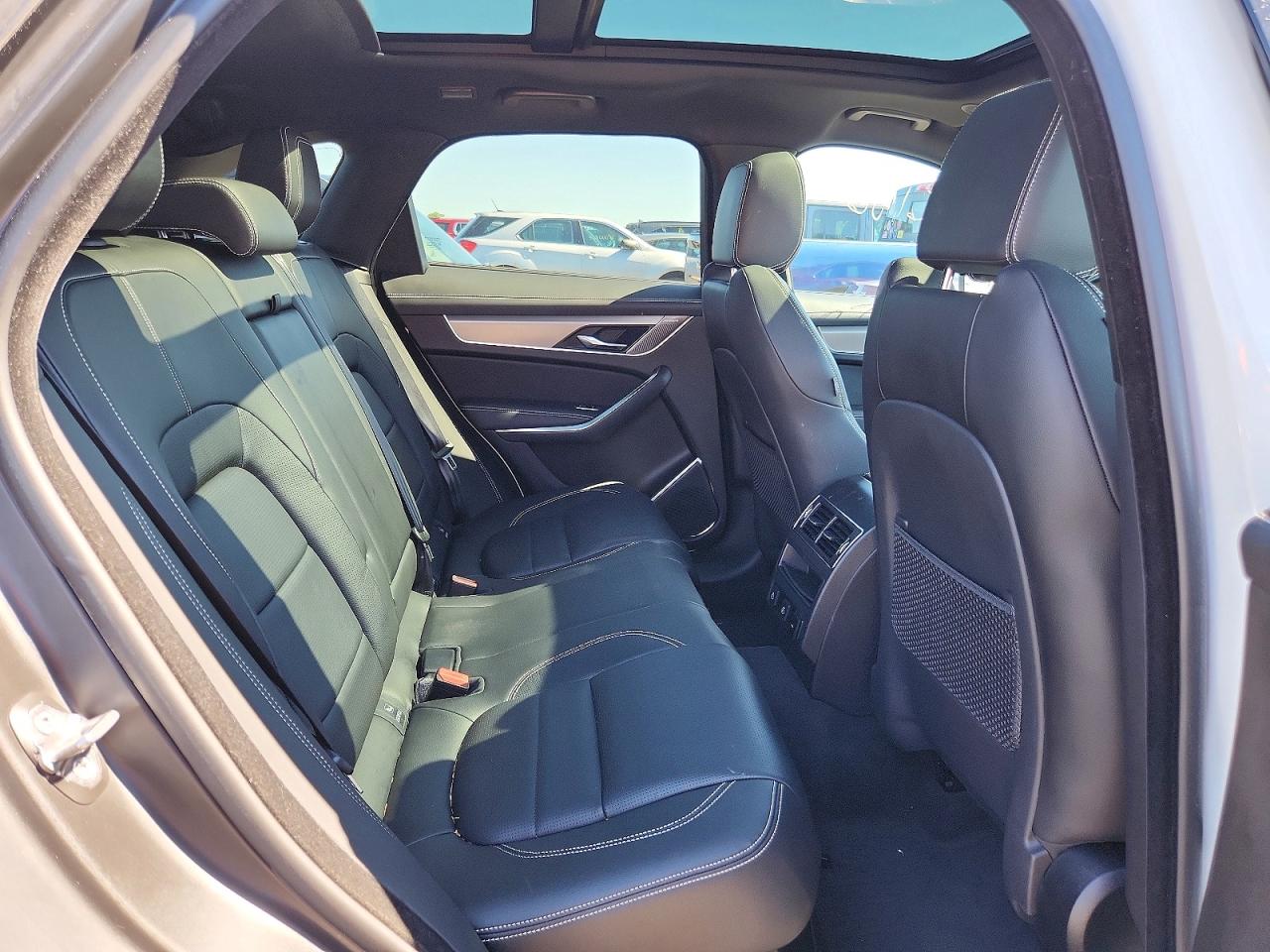 Jaguar F-PACE R-dynamic S